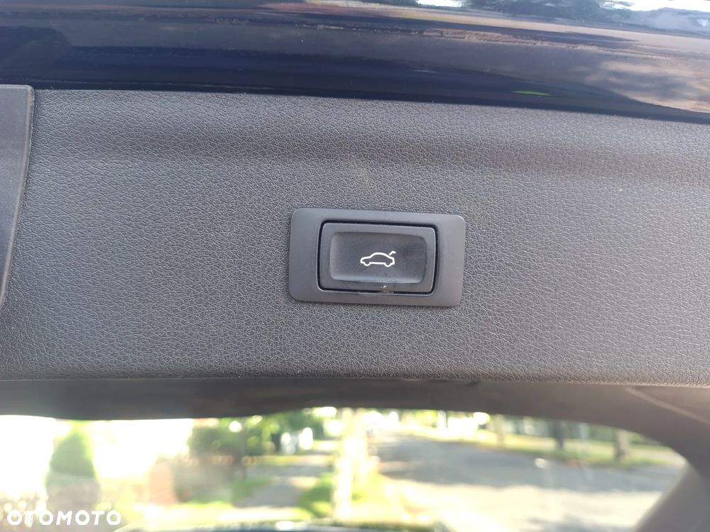 Audi Q3 1.4 TFSI Sport S tronic - 17