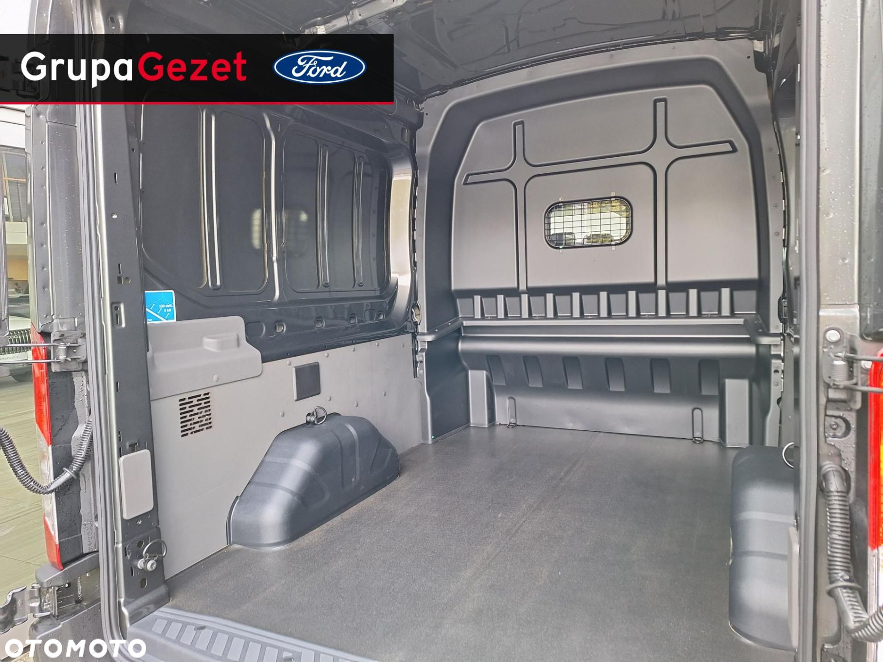 Ford Transit - 19