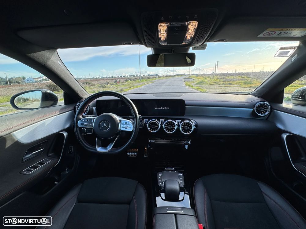 Mercedes-Benz CLA 250 e Shooting Brake AMG Line - 12