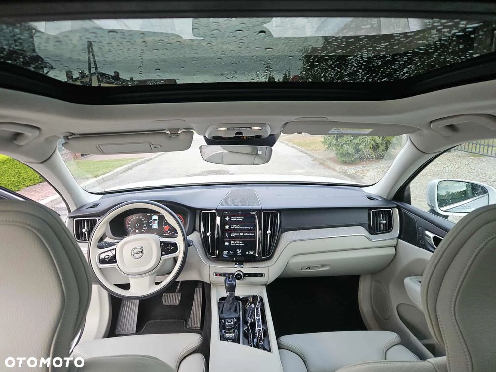 Volvo XC 60 T5 AWD Inscription - 9