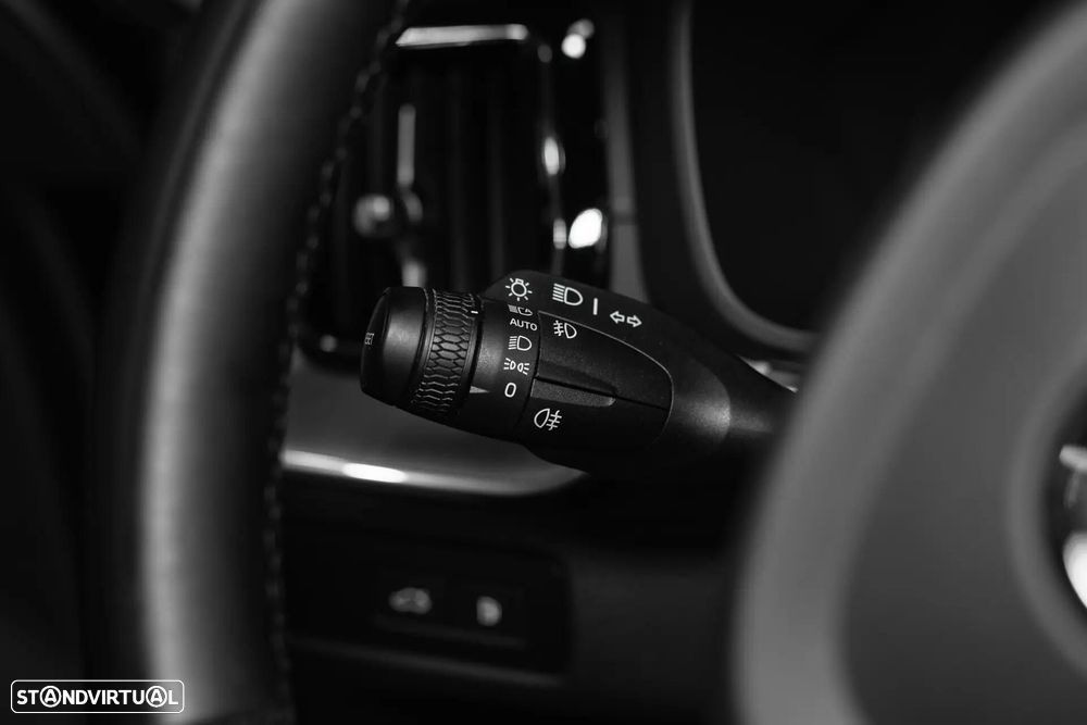 Volvo XC 60 T8 AWD Plus Black Edition - 9