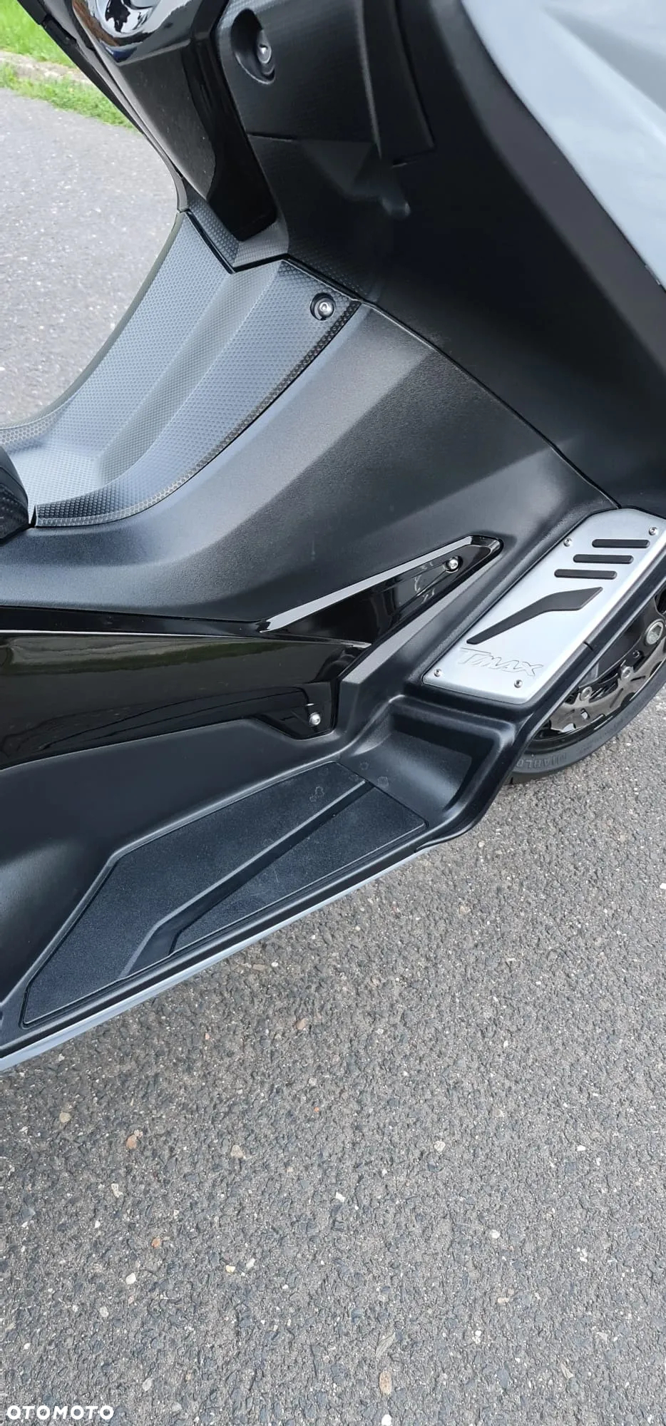 Yamaha Tmax - 12