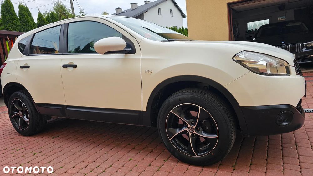 Nissan Qashqai 1.6 acenta - 17