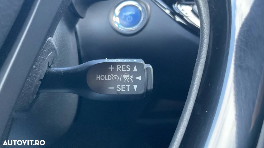 Toyota C-HR 1.8 HSD 4x2 CVT C-ult - 31