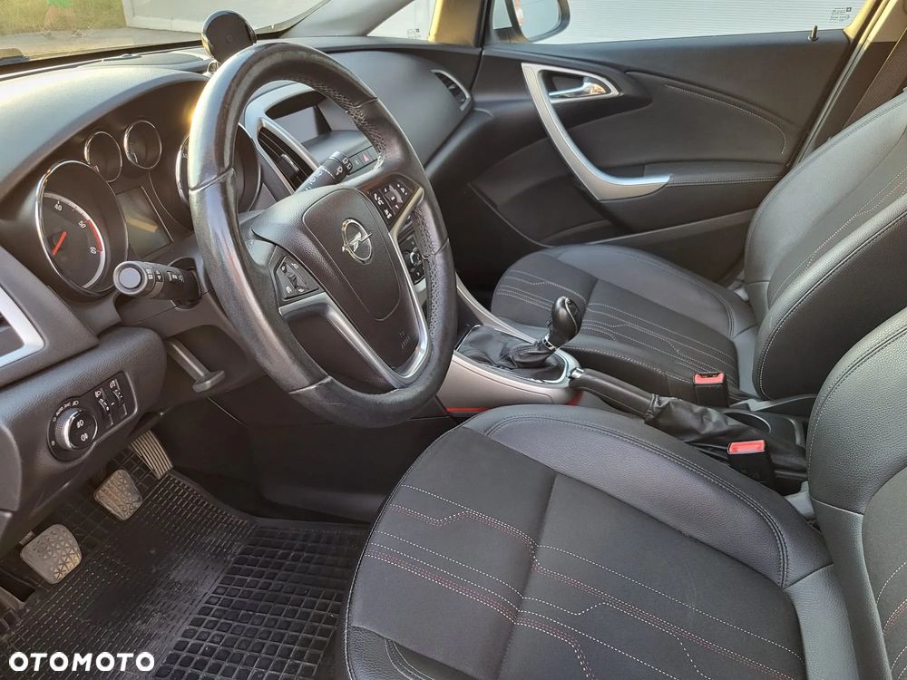 Opel Astra - 8