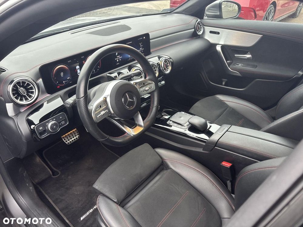 Mercedes-Benz CLA - 14