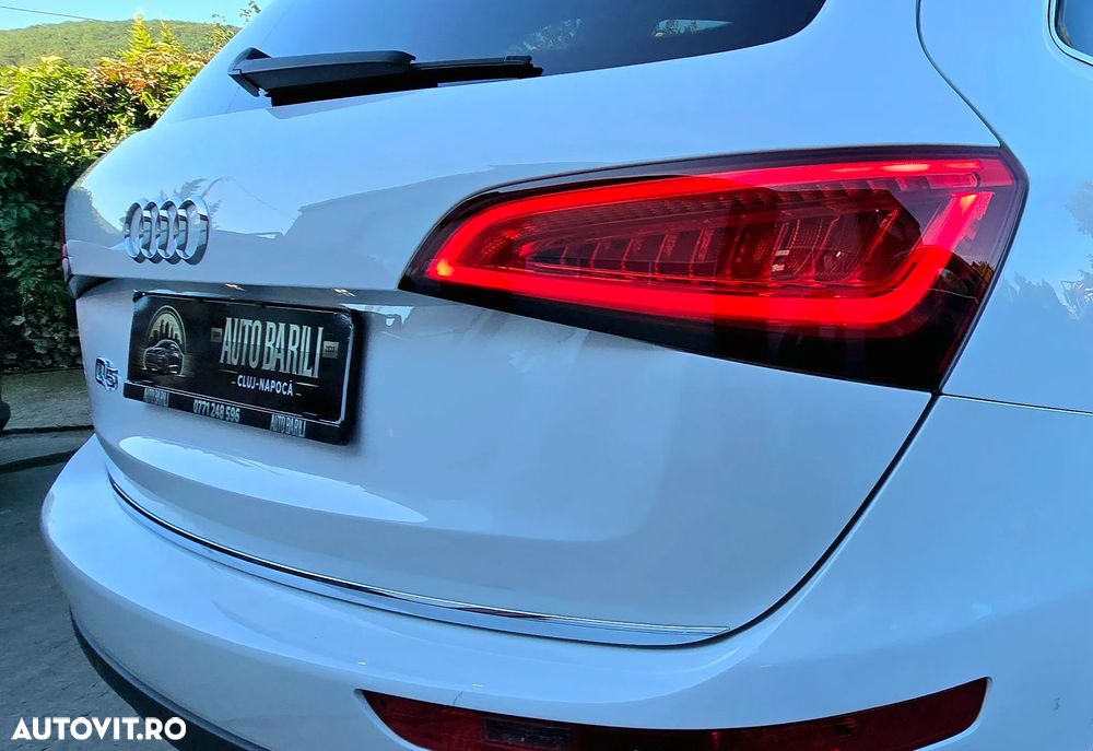 Audi Q5 2.0 TDI Quattro S tronic design - 32