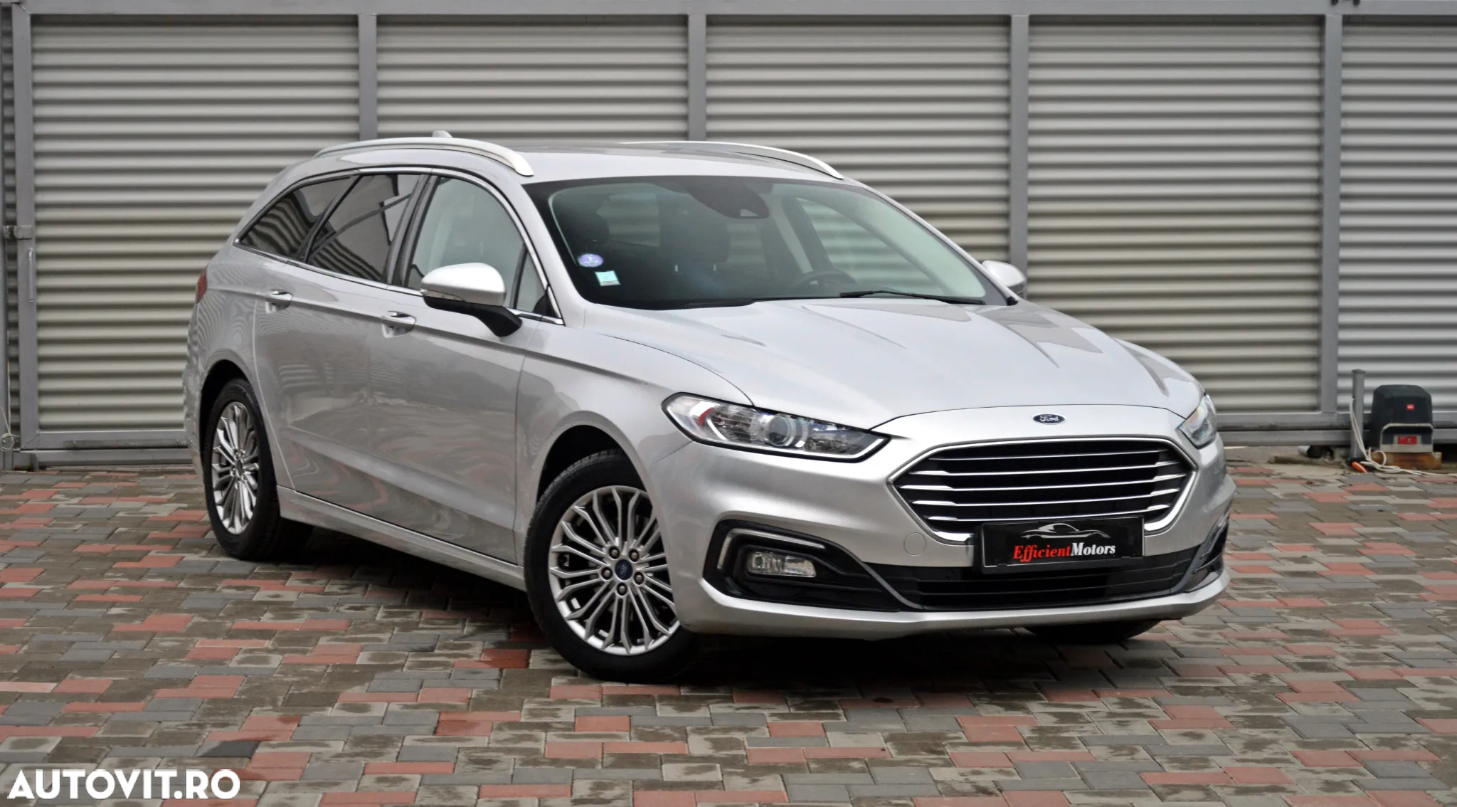 Ford Mondeo 2.0 HEV Titanium - 9