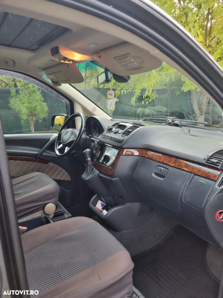 Mercedes-Benz Viano ver-2-2-cdi-lung-4x4-aut-ambient - 10