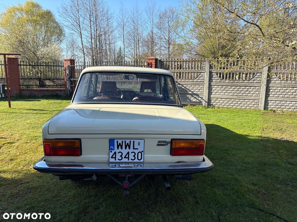 Fiat 125p - 4