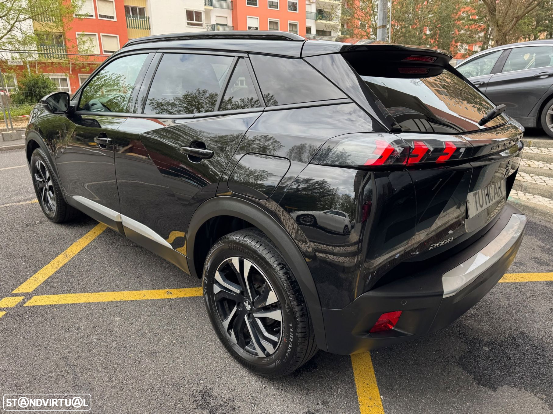 Peugeot 2008 BlueHDi 110 Allure - 35