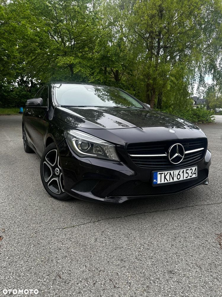 Mercedes-Benz CLA 250 4Matic 7G-DCT AMG Line - 1