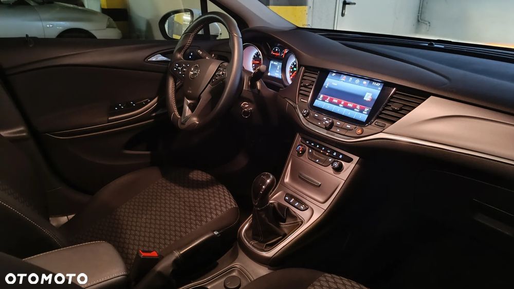 Opel Astra 1.4 Turbo Start/Stop Business - 6