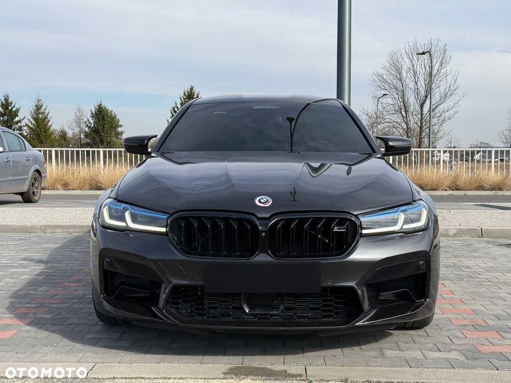 BMW M5 Competition - 8