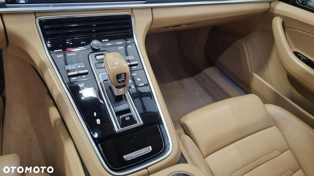 Porsche Panamera 4S Diesel - 18