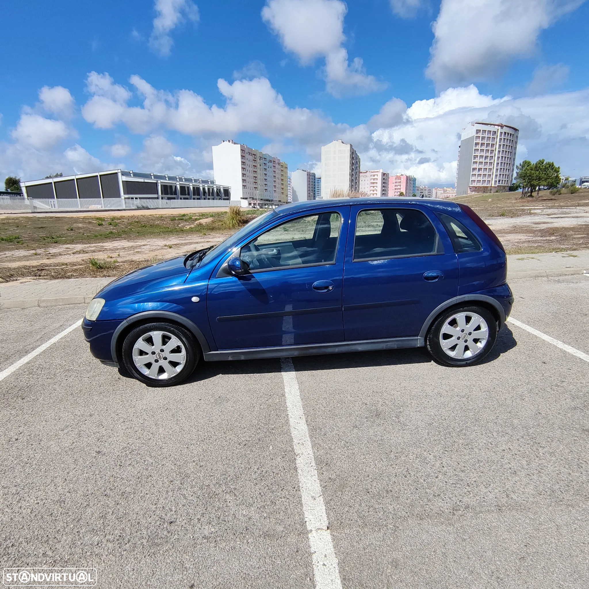 Opel Corsa 1.3 CDTi Cosmo - 2