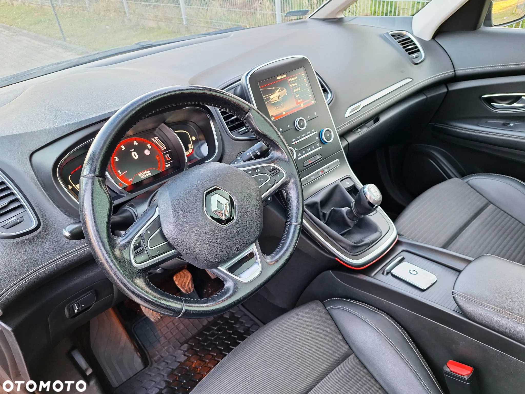 Renault Scenic 1.2 TCe Energy Limited - 19