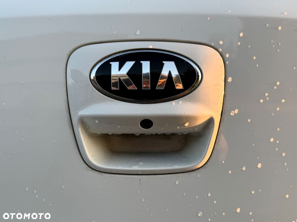 Kia Rio 1.2 Business Line - 8