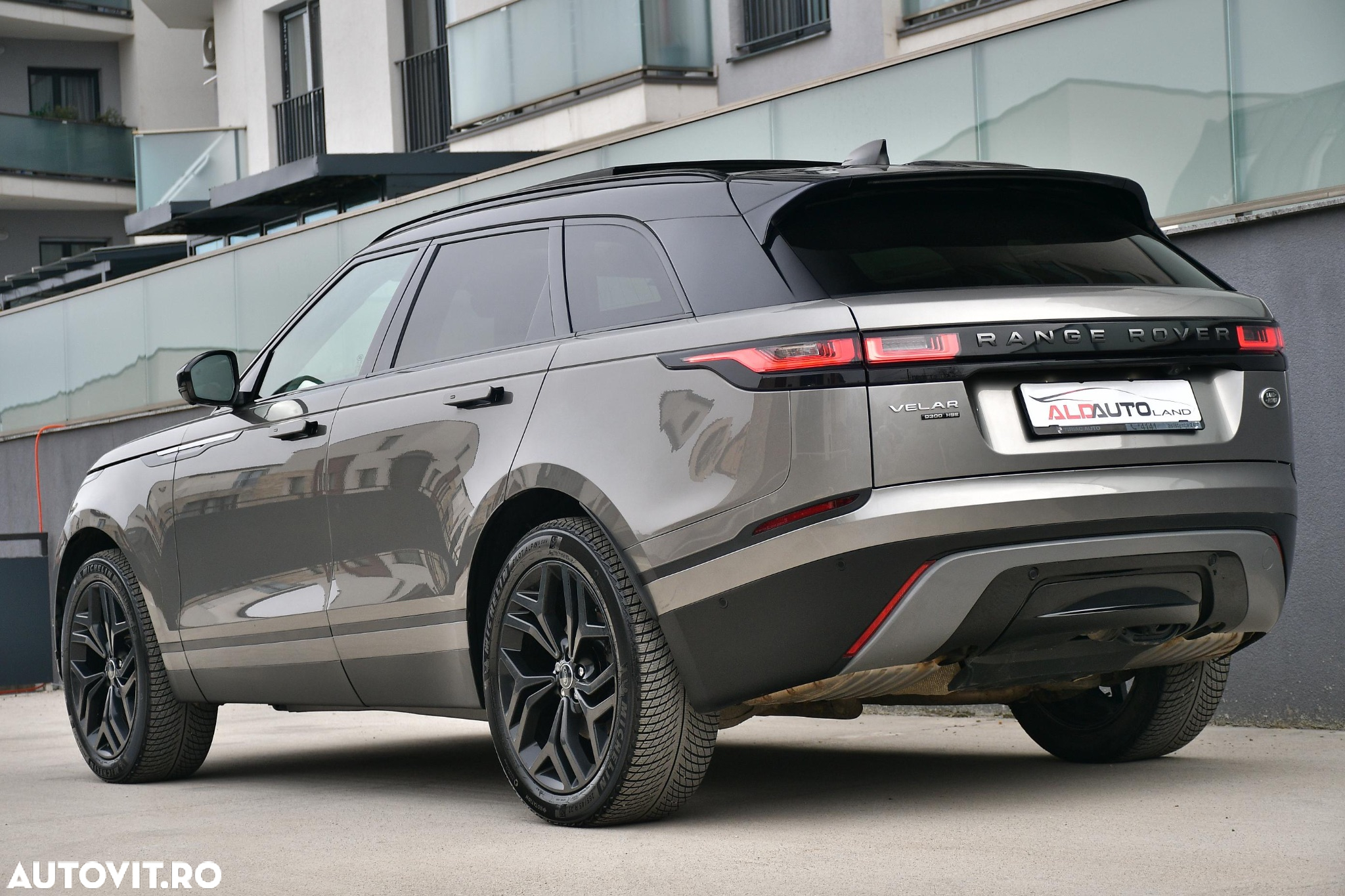 Land Rover Range Rover Velar 3.0 HSE - 3