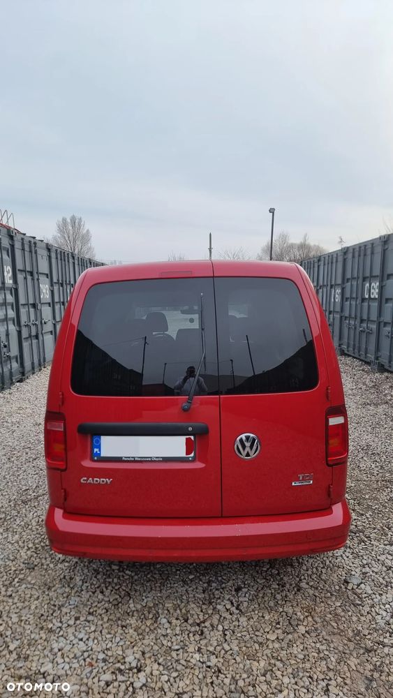 Volkswagen Caddy Maxi 2.0 TDI Comfortline DSG - 6