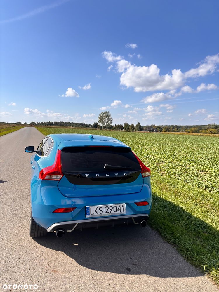 Volvo V40 D2 - 4