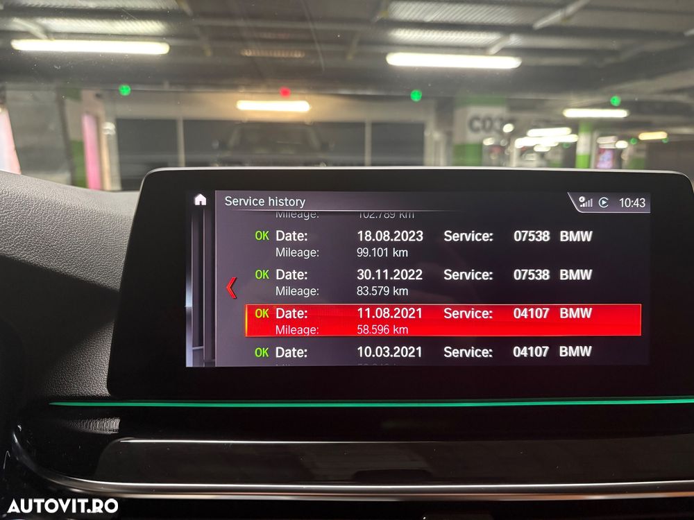 BMW Seria 5 540i xDrive AT - 18