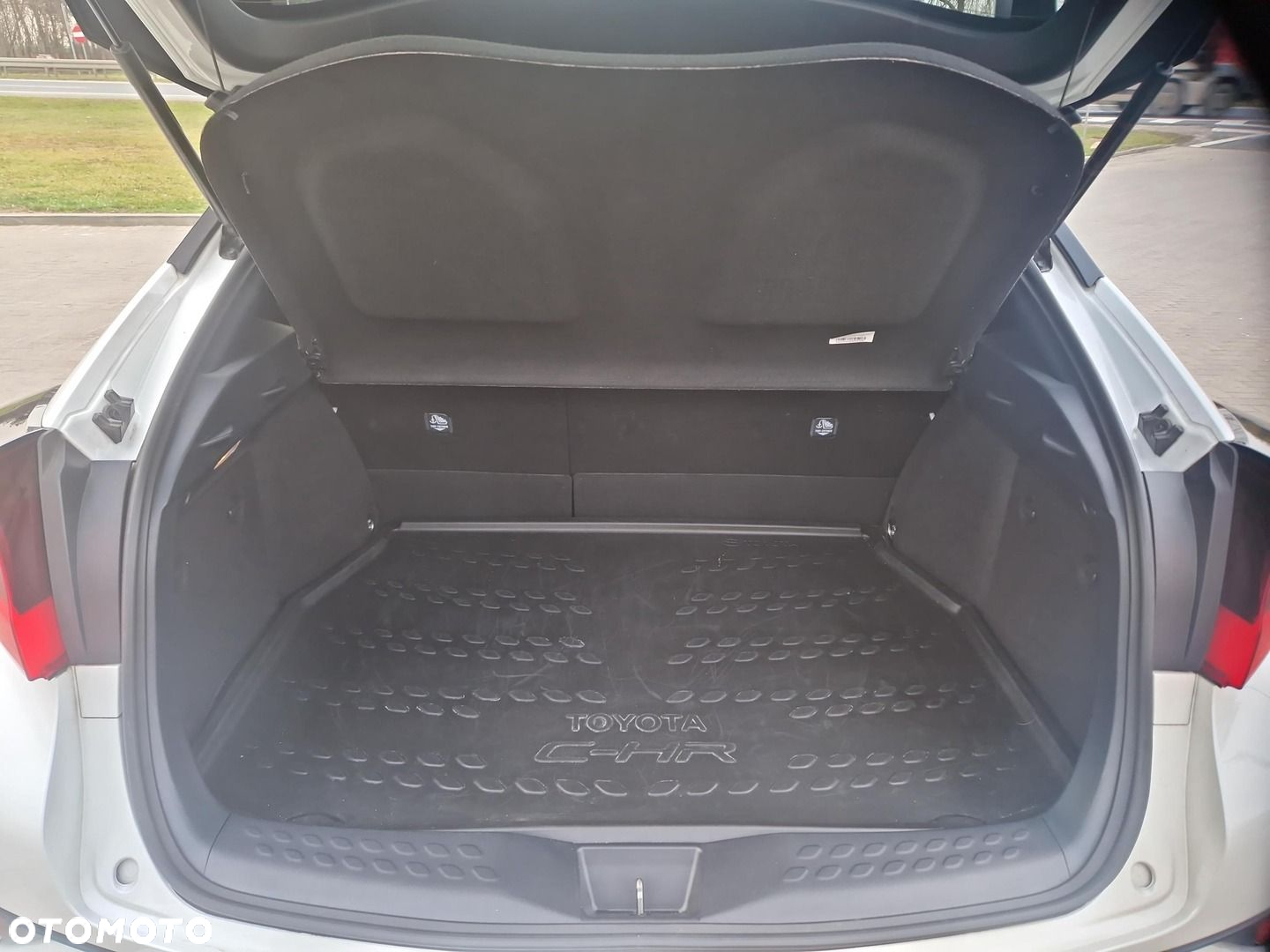 Toyota C-HR - 24