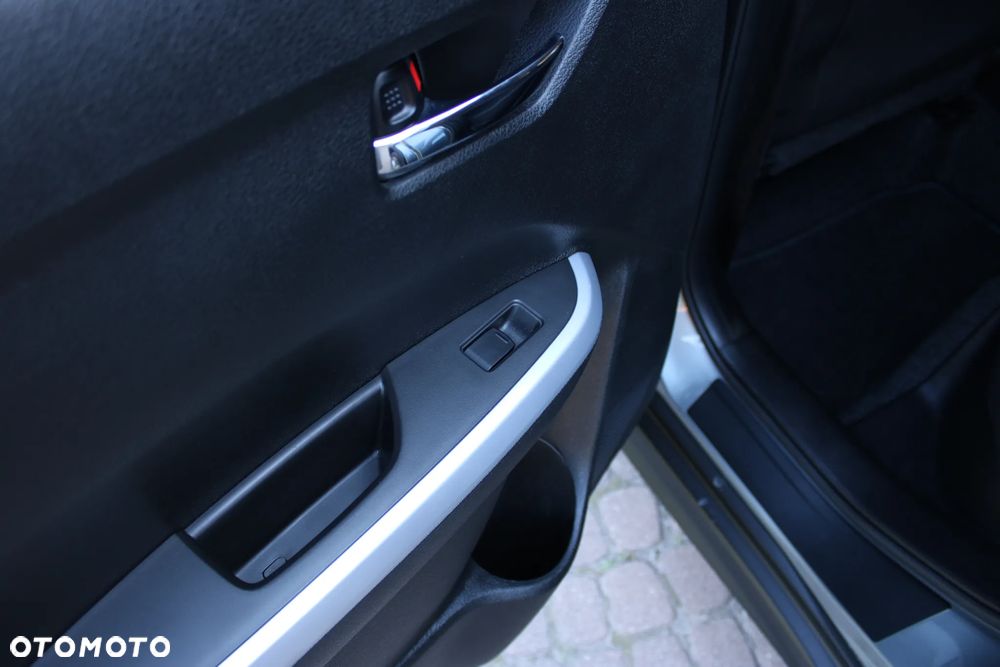 Suzuki Vitara 1.6 Premium 2WD - 18