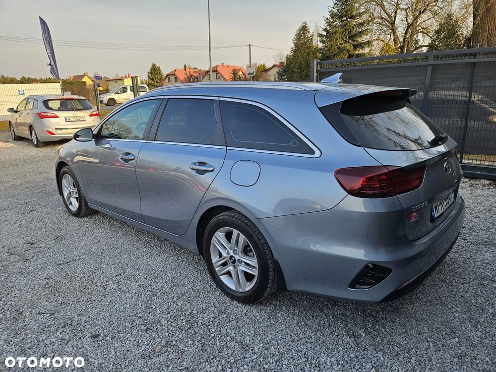 Kia Ceed 1.6 CRDi SCR L Business Line - 7