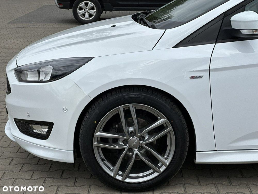 Ford Focus 1.0 EcoBoost ST-Line Black ASS - 12