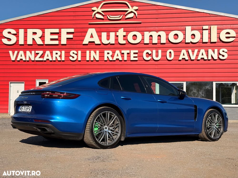 Porsche Panamera 4 E-Hybrid - 6