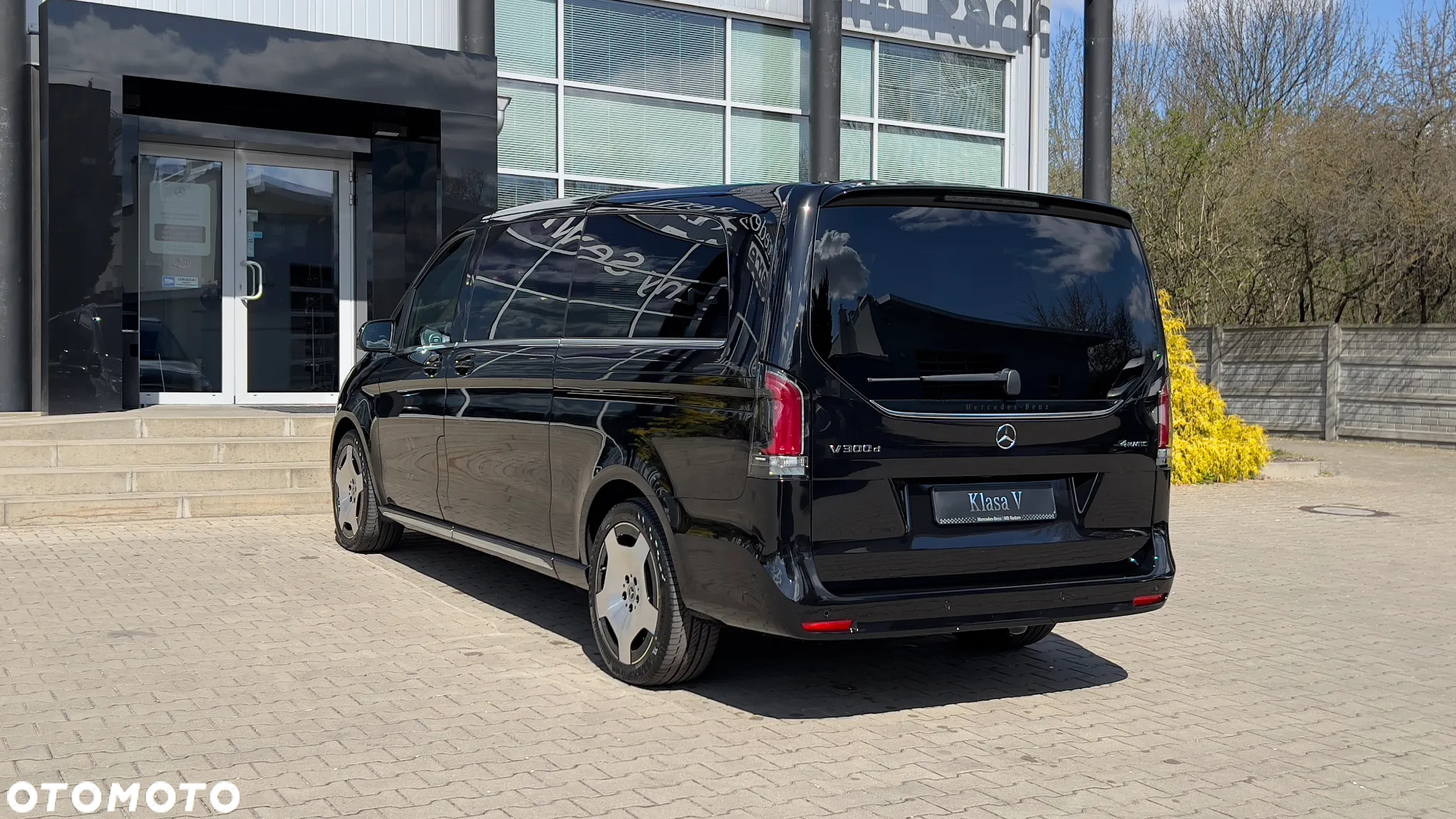 Mercedes-Benz Klasa V 300 d 4-Matic Avantgarde 9G-Tronic (ekstra d³) - 11