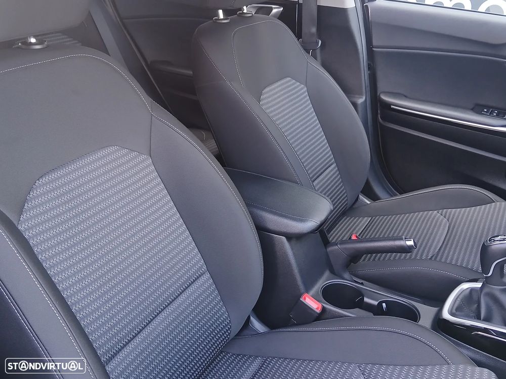 Kia Ceed SW 1.6 CRDi MHEV Dynamic - 18