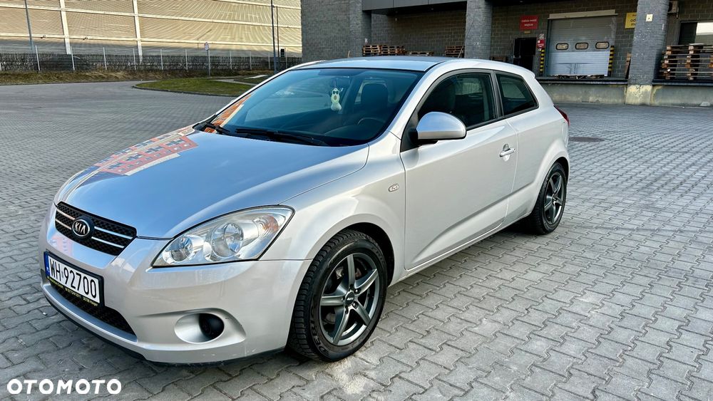 Kia ProCeed 1.6 CVVT LX - 1