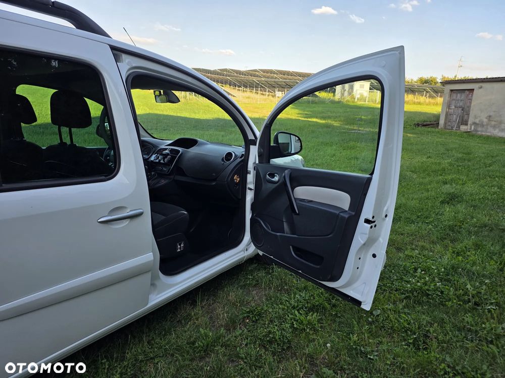 Renault Kangoo ENERGY dCi 110 FAP Start & Stop Luxe - 16