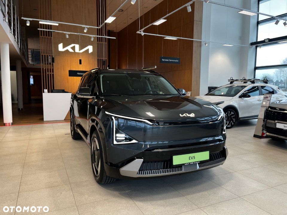 Kia EV5 - 8