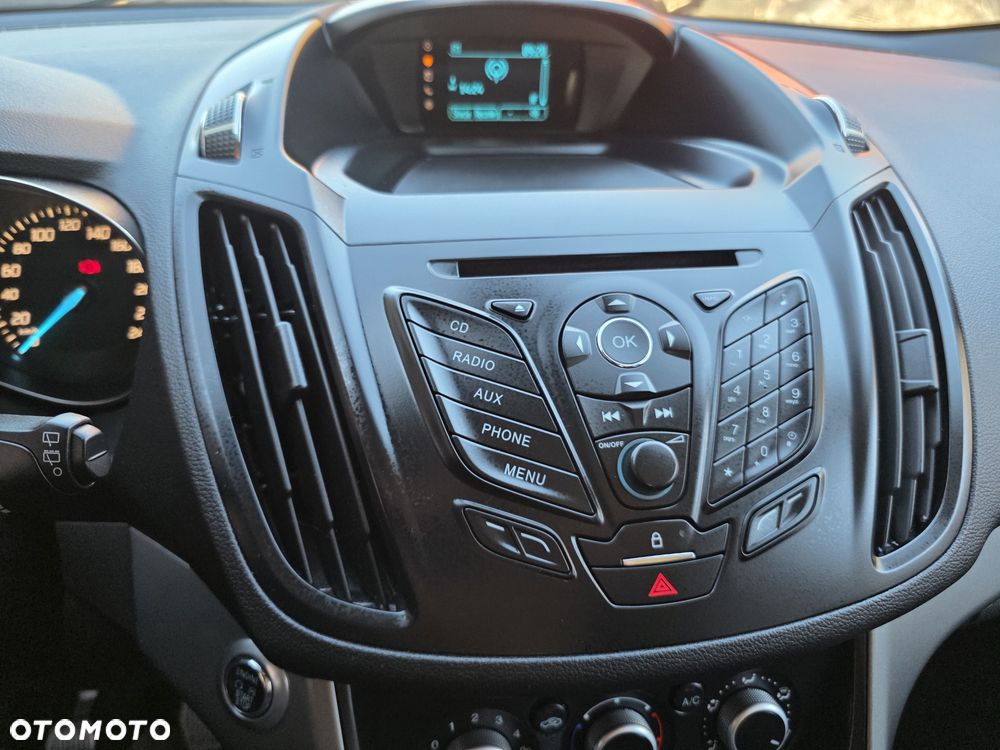 Ford Kuga - 19