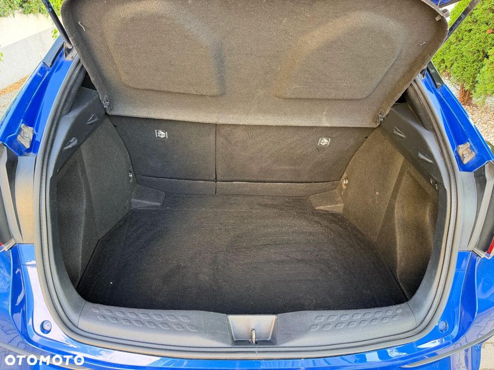Toyota C-HR 1.2 T Dynamic - 26
