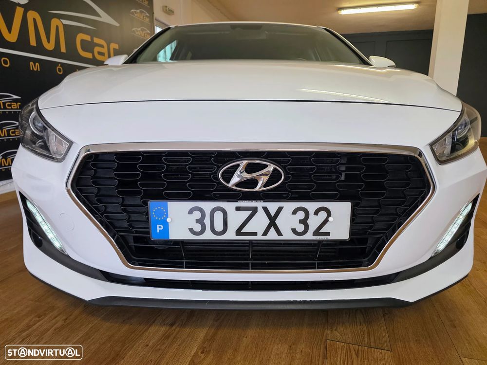 Hyundai i30 1.6 CRDI STyle+Navi - 5