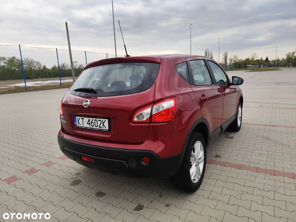 Nissan Qashqai - 4