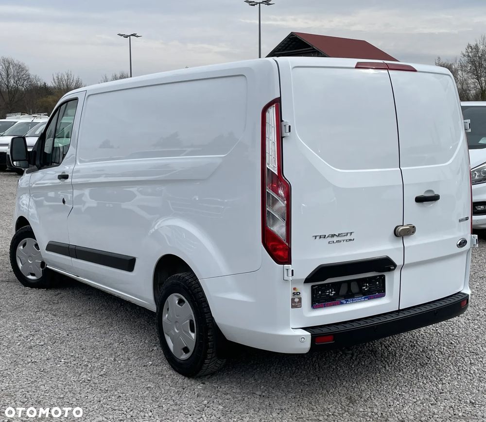 Ford Transit Custom - 14