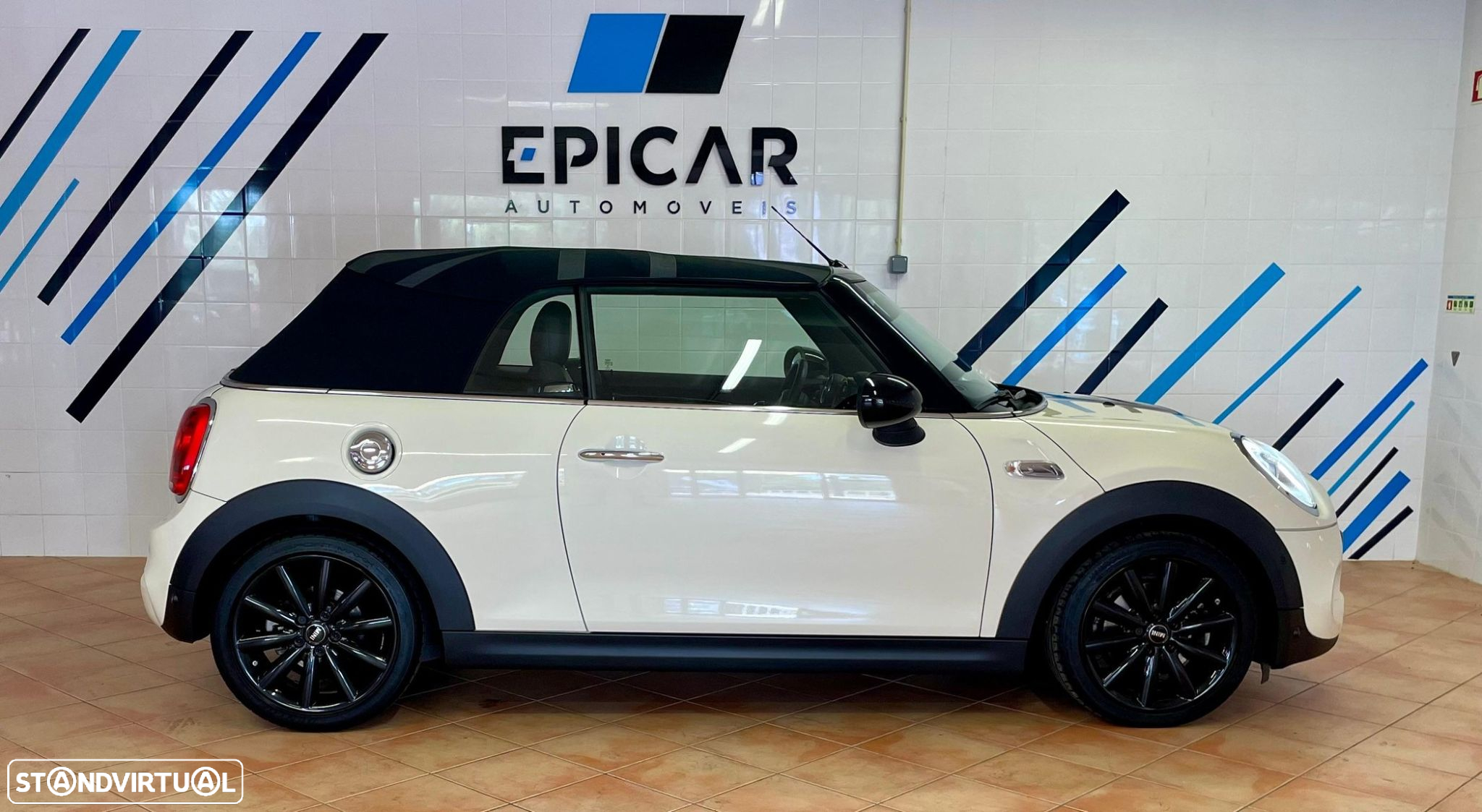 MINI Cabrio Cooper SD Auto - 6