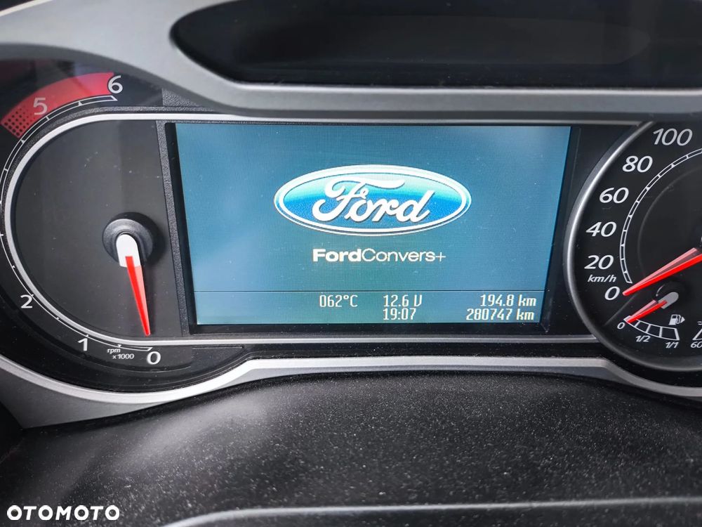 Ford Galaxy 2.0 TDCi Ghia - 6