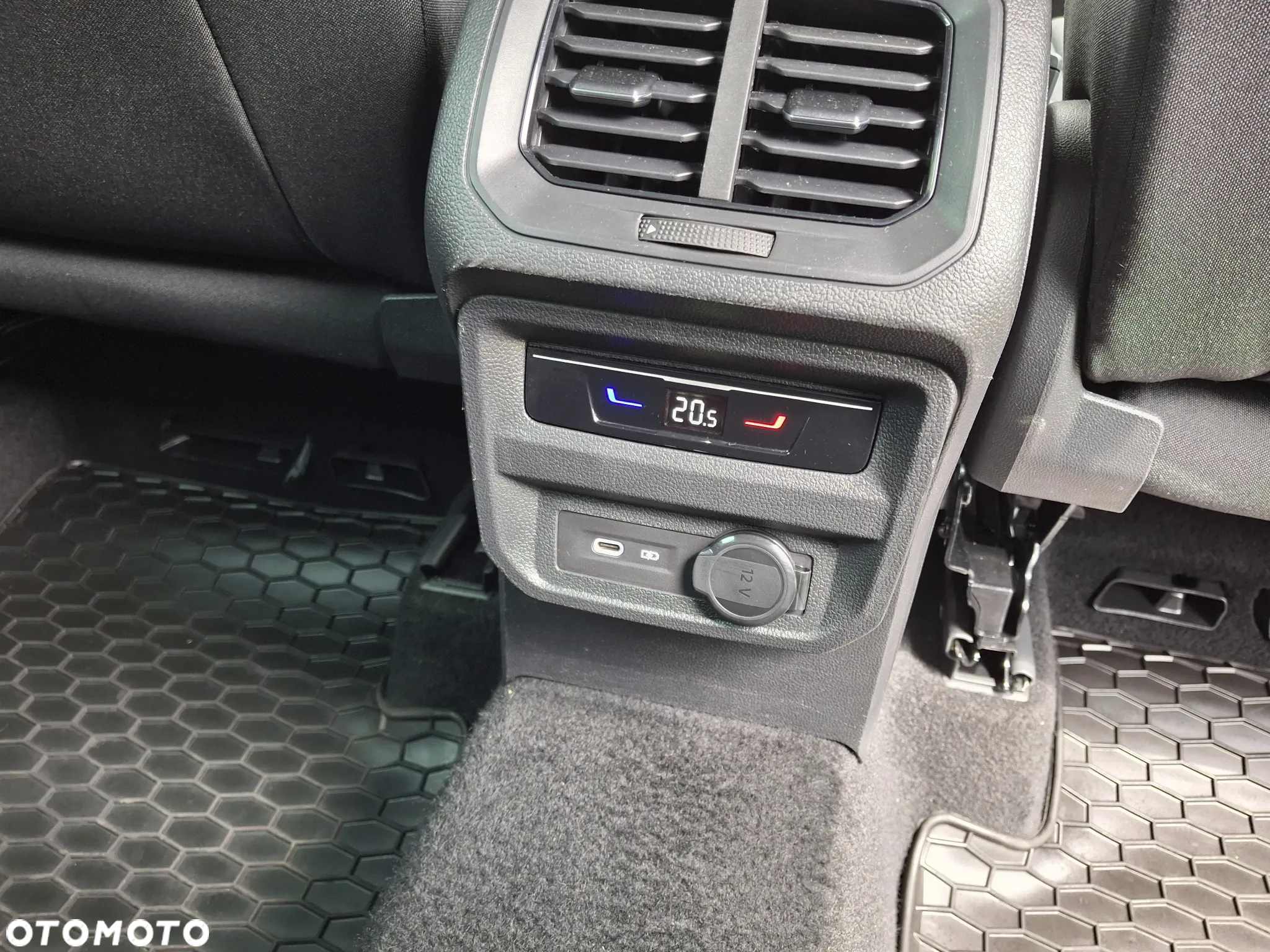 Volkswagen Tiguan 2.0 TDI SCR Life - 22
