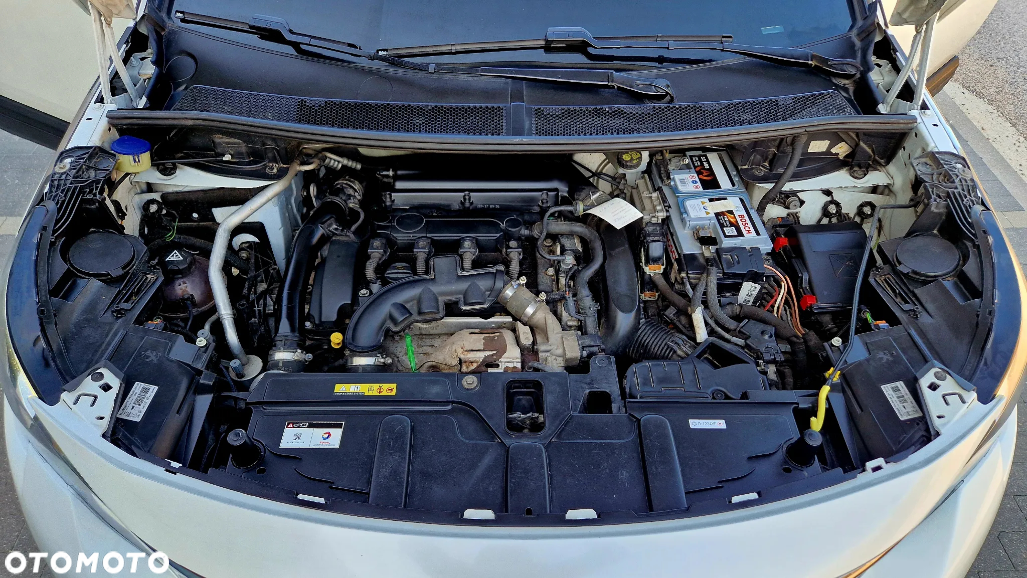 Peugeot 5008 1.6 THP Allure S&S EAT6 - 21