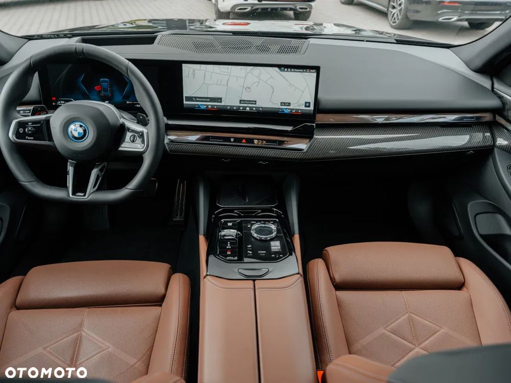 BMW Seria 5 530e xDrive - 7
