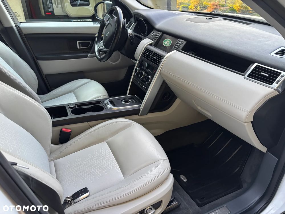 Land Rover Discovery Sport TD4 HSE Luxury - 5