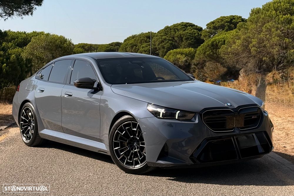 BMW M5 xDrive - 2
