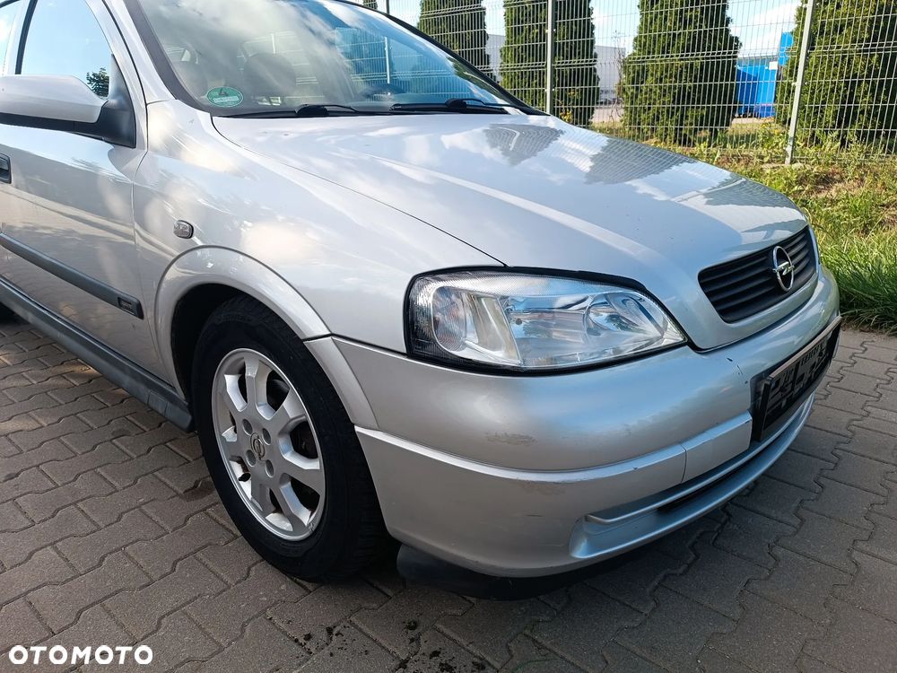Opel Astra - 11
