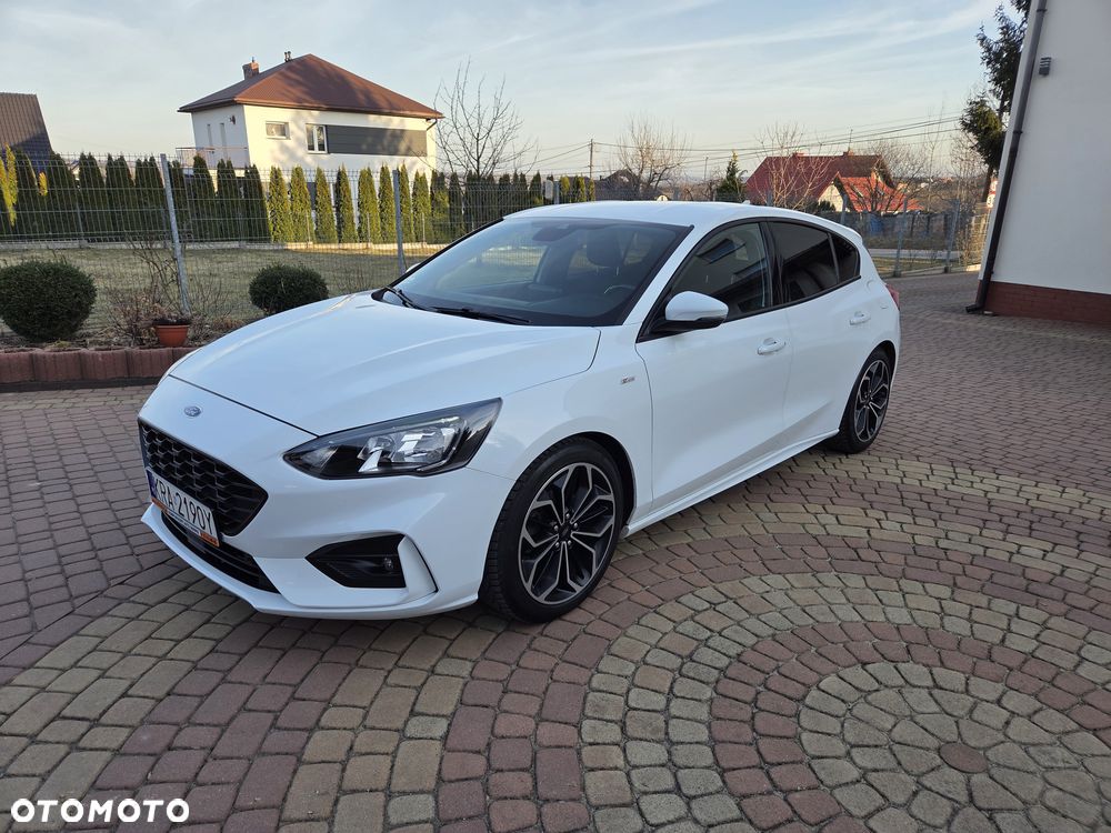 Ford Focus 1.0 EcoBoost ST-Line - 1